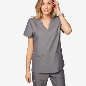 Figs Casma Cement Grey Three-Pocket Scrub Top